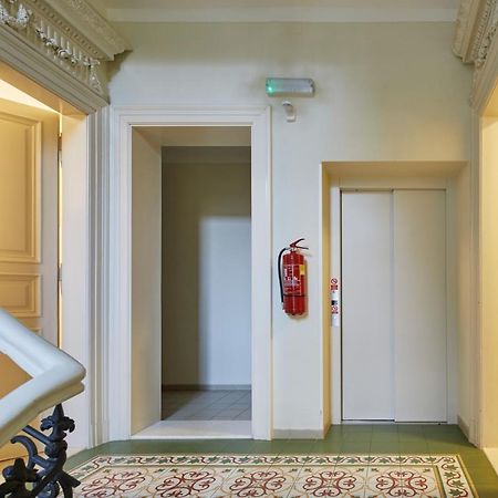 Bright Apartment In New Town By Prague Days Екстер'єр фото